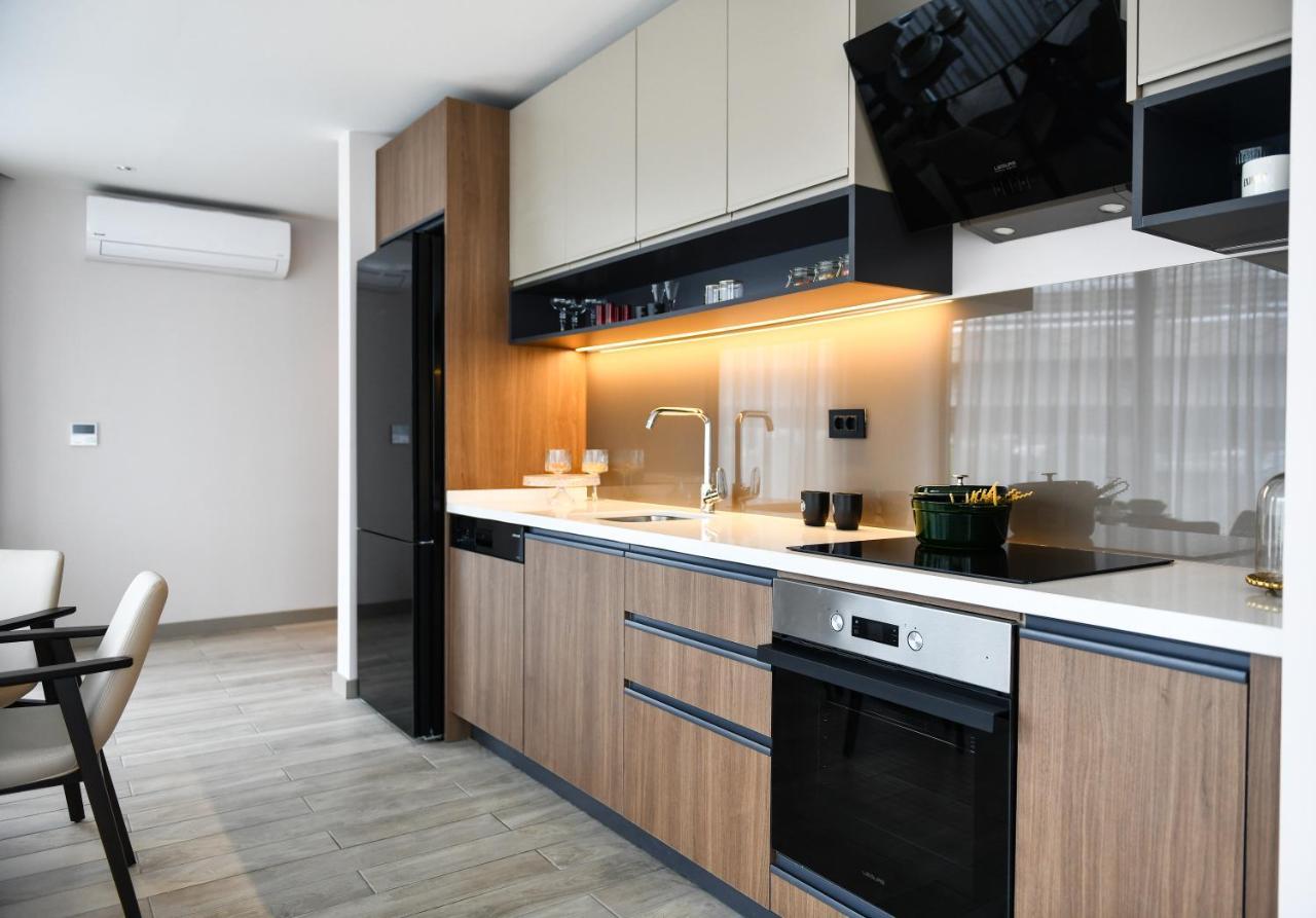 Aparthotel Westside Residences By Rotana 4*