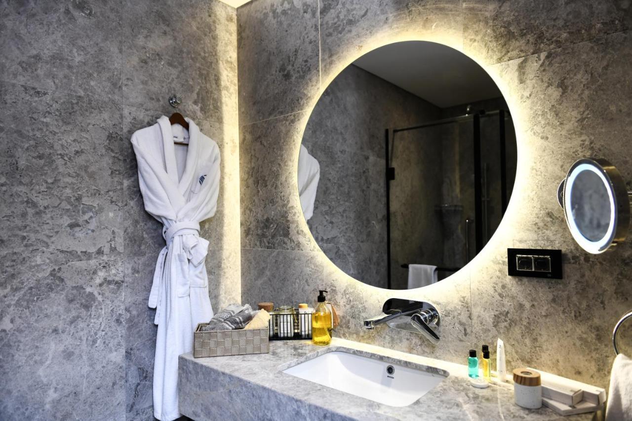 Westside Residences By Rotana 4*