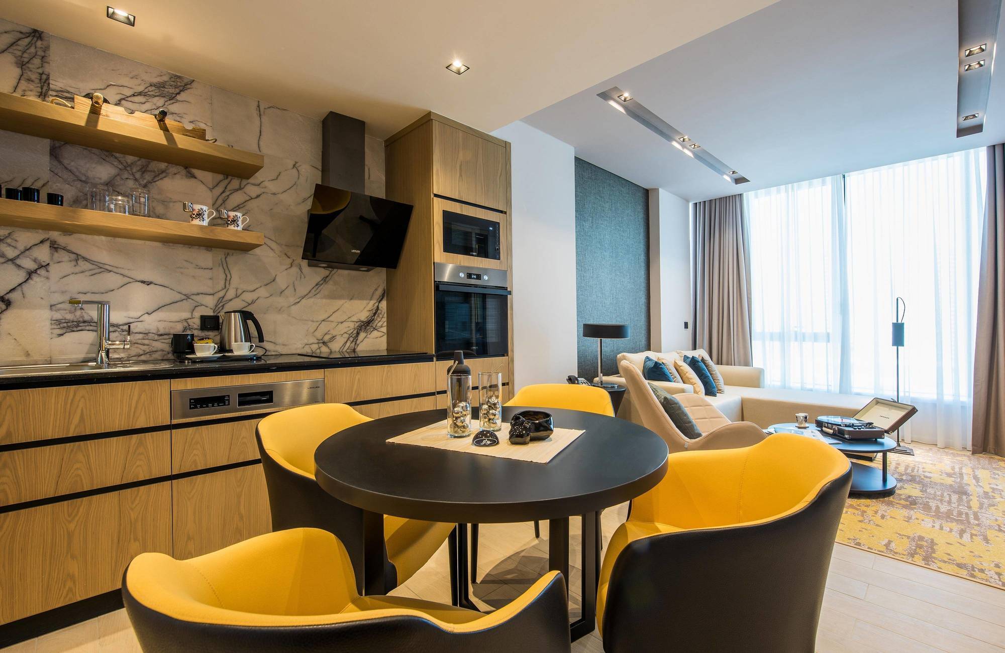 Hotel de apartamente Westside Residences By Rotana 4*